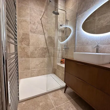 Casa Mia Moneghetti بوزولي